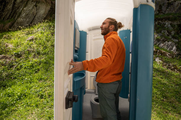 Portable Toilet Options We Offer in Fortville, IN